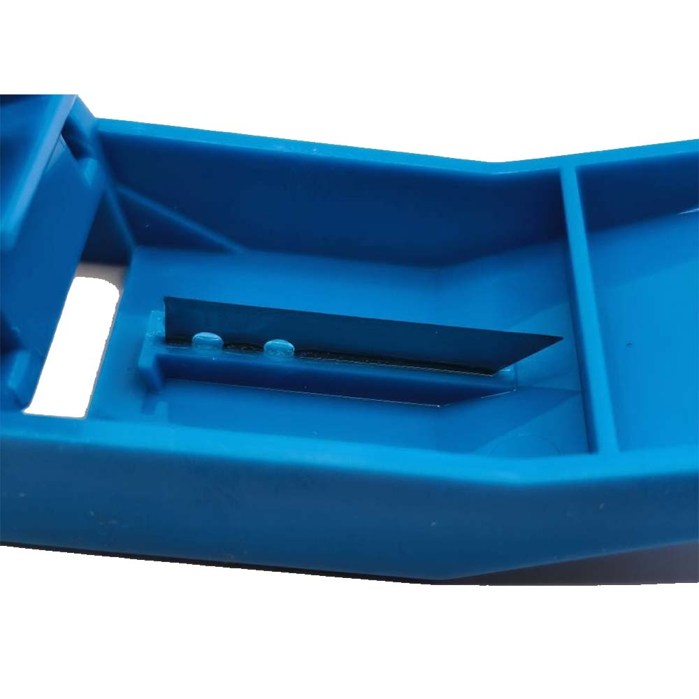 4149308_3 Pill cutter